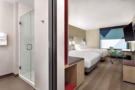Room with Two Beds - Hearing Accessible - Non-Smoking