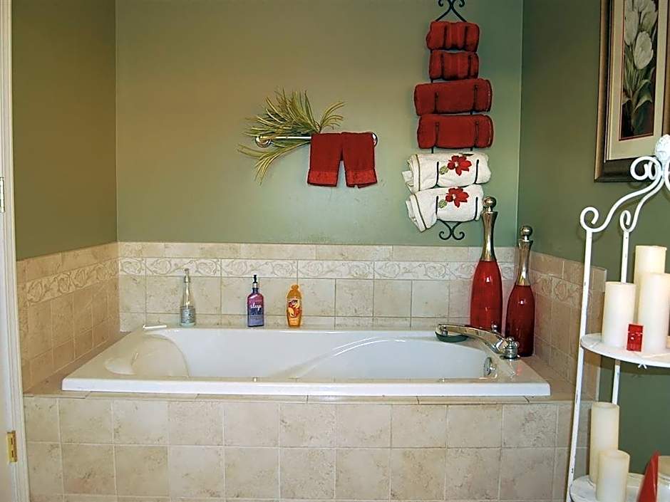 Pictured Rocks Bed and Breakfast