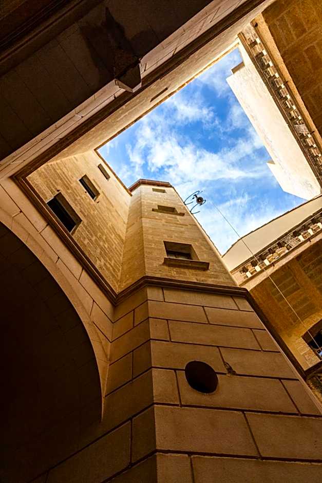 Château de Collias - Maison de Vacances