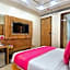 Hotel Gold Palace - 03 Mins Walk From New Delhi Railway Station