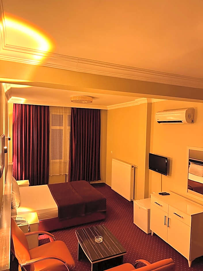 Mina 1 Hotel