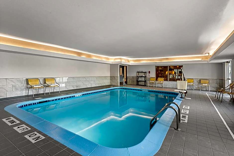 Comfort Inn & Suites Olathe - Kansas City