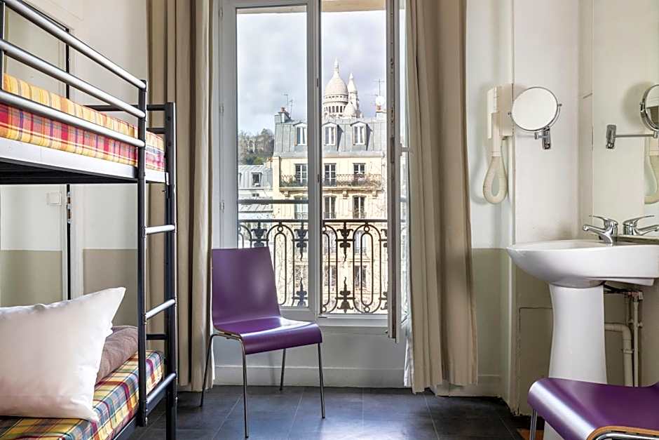 Le Regent Montmartre by Hiphophostels