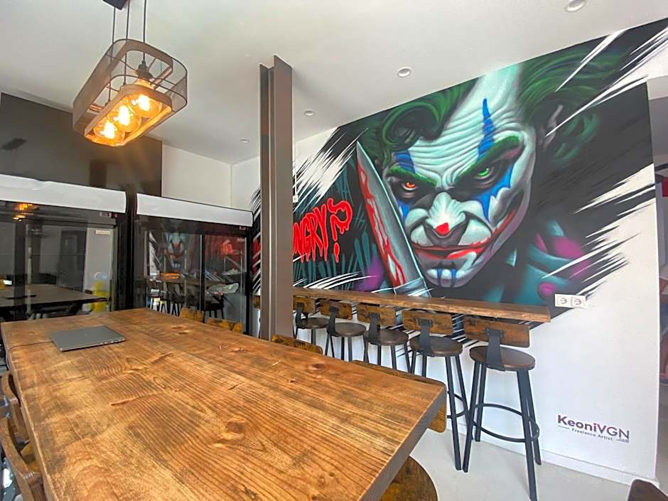 We Street Hostel - El Arenal-Albergue Turístico