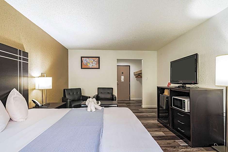 Econo Lodge Cleveland Southeast - Kent