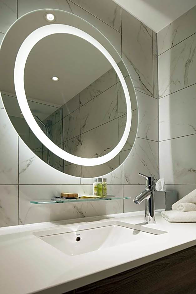 DoubleTree by Hilton Bath