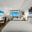 Water View Building With Pool - 5-Min Walk To The Beach - Cozy Studios