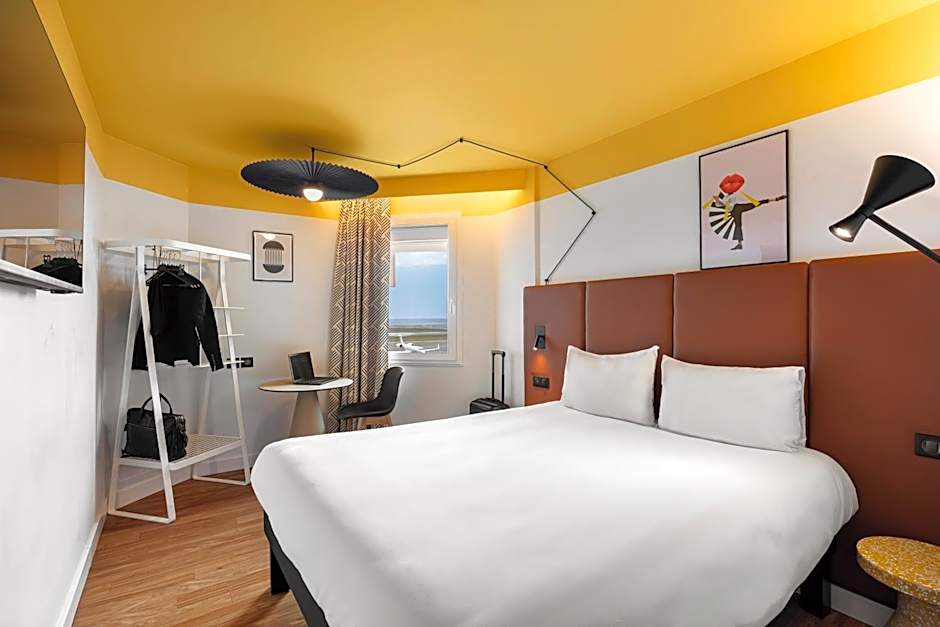 Ibis Nice Aéroport Promenade des Anglais