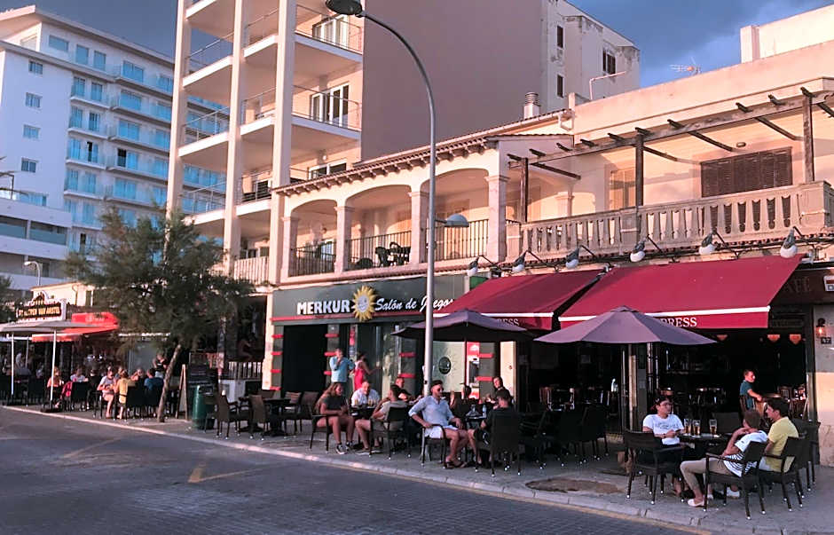 Hotel Iris - Only Adults