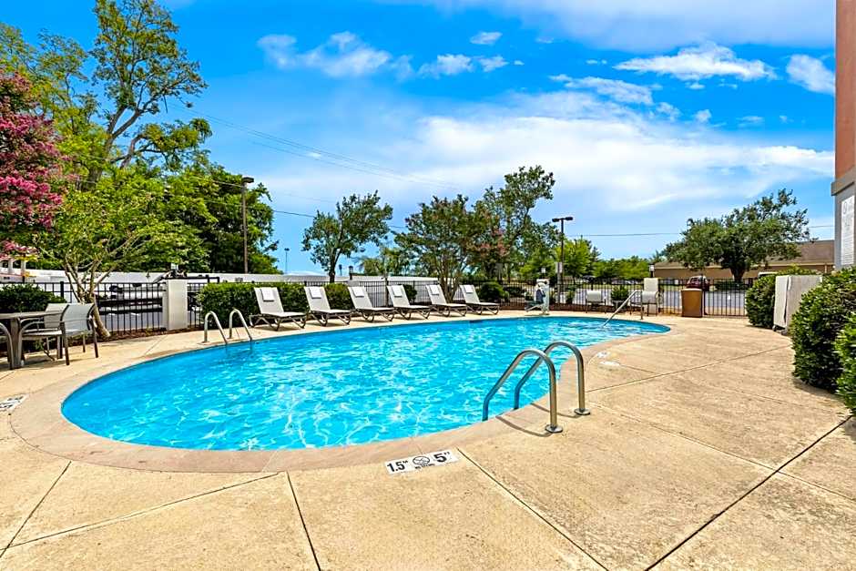 Holiday Inn Express Nashville-Hendersonville By IHG