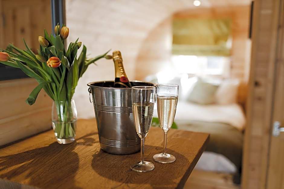 Woodlakes Park By Liv Retreats