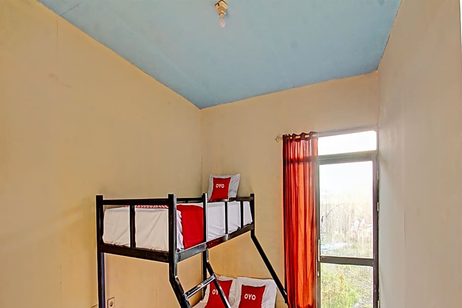 OYO 93121 Abi Bungalow & Hostel