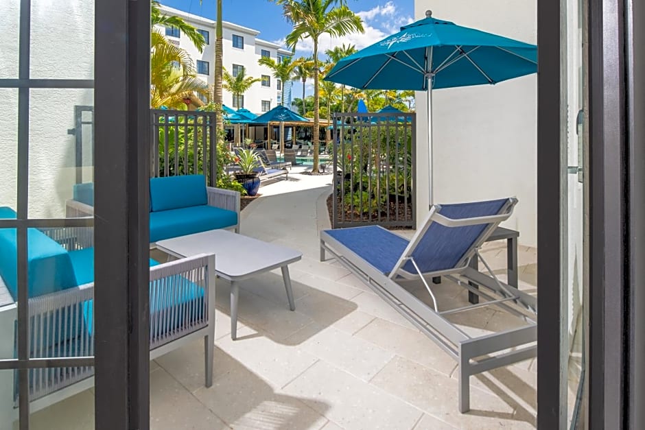 Compass Hotel Naples