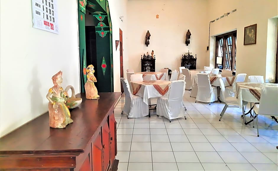 Hotel Perdana by ZUZU