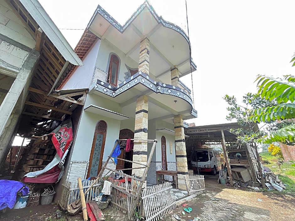 Hotel O Kost Berkah Near Kebun Teh Wonosari