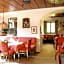 Hotel-Landgasthof Schuster