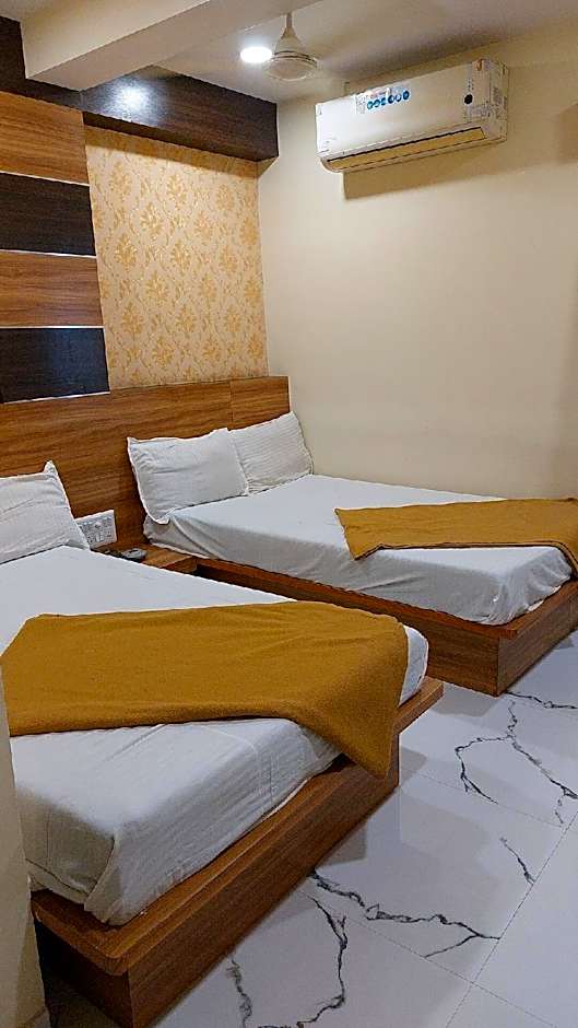 Hotel New Pathik-Ahmedabad