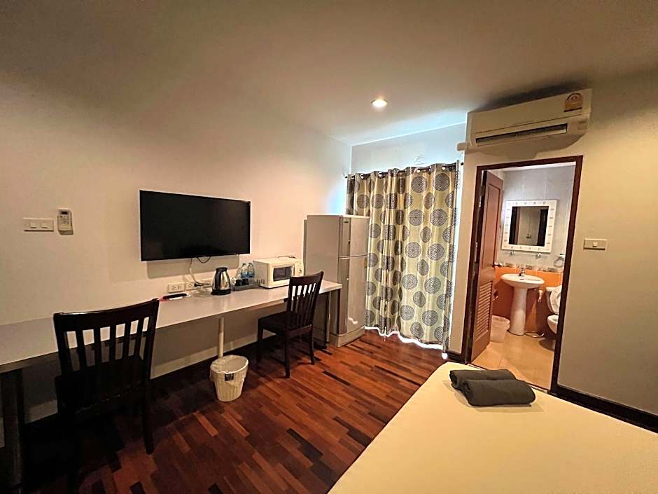 Kanavera Sriracha Hotel & Serviced Apartment