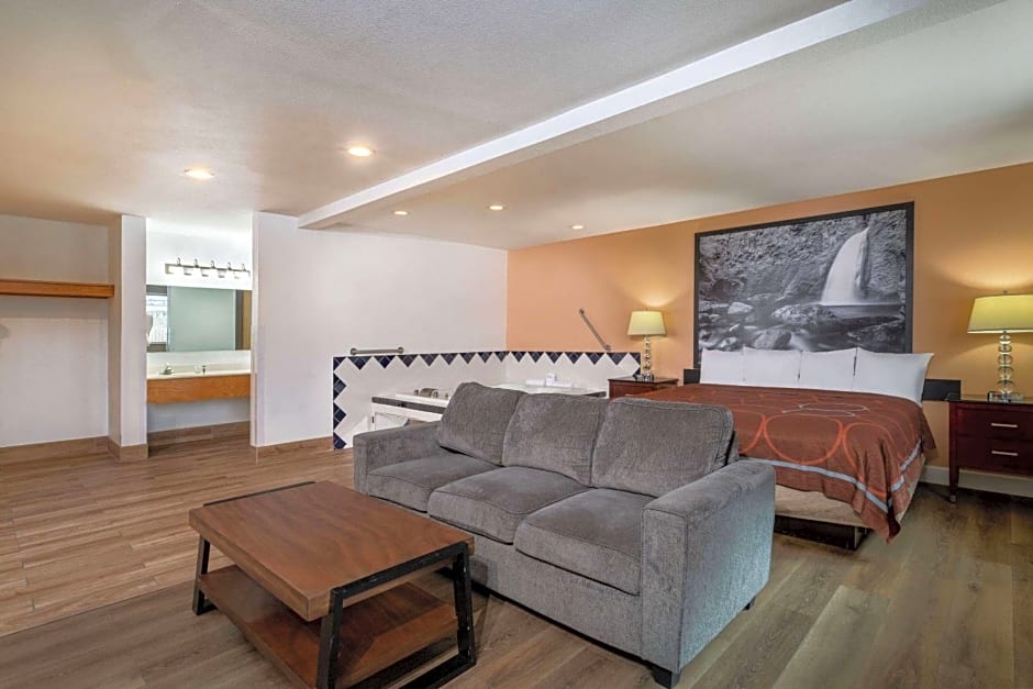 Super 8 by Wyndham The Dalles OR