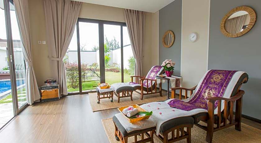 Pantai Indah Lagoi Bintan