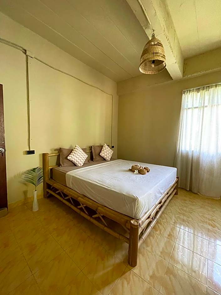 Mythai Guesthouse