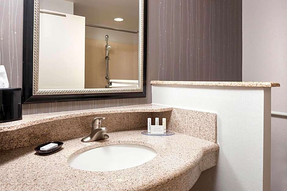 Courtyard by Marriott Columbia