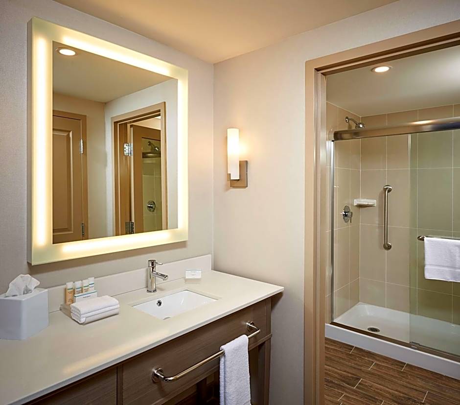 Homewood Suites by Hilton North Bay, Ontario, Canada