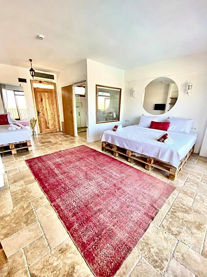 Alacati Barbarossa Hotel