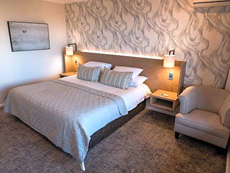 Deluxe Double Room with Sea View