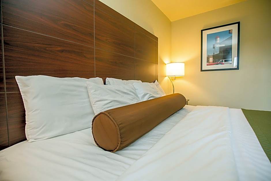 Cobblestone Inn & Suites-Winterset