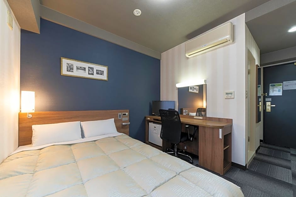 Hotel Econo Tsu Station