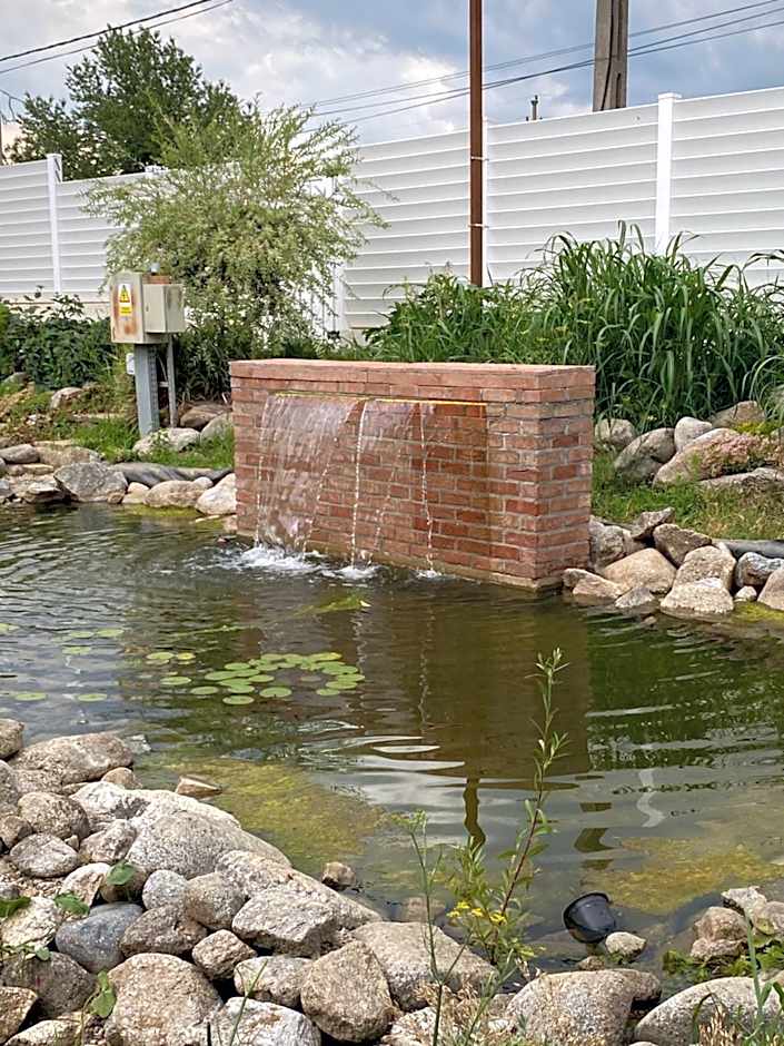 Country Club La Mesteceni