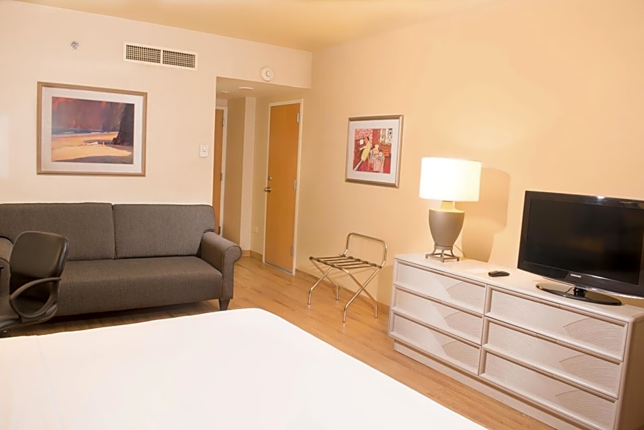 Holiday Inn Express Monterrey Galerias-San Jeronimo By IHG