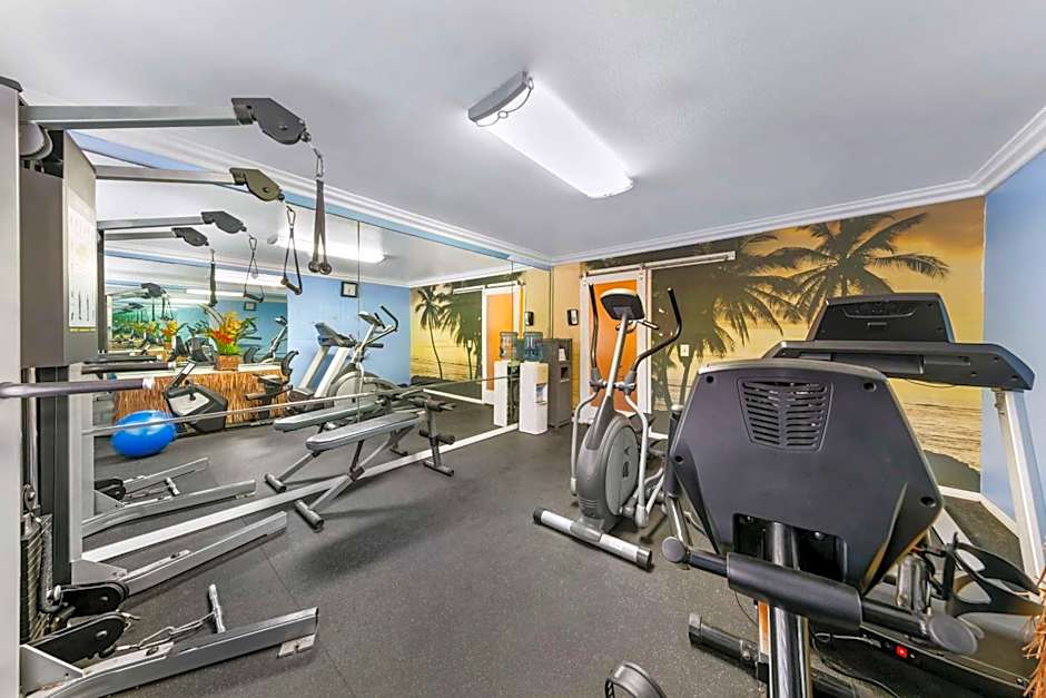 Best Western Harbour Inn & Suites Huntington - Sunset Beach