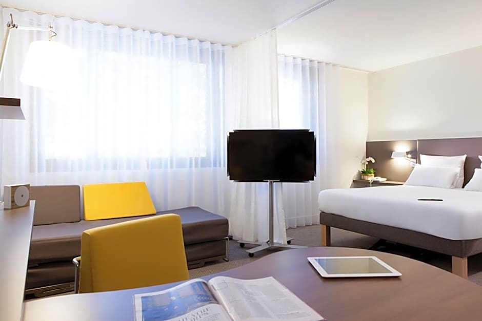 Novotel Suites Paris CDG Airport Villepinte