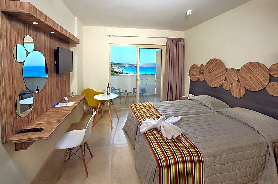 Nelia Beach Hotel & Spa