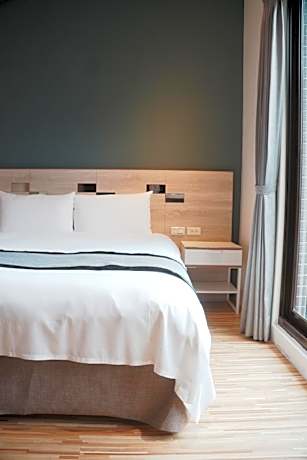 Ruo Shui Hotspring Hotel