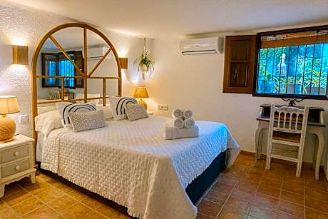 Double Room with Spa Bath