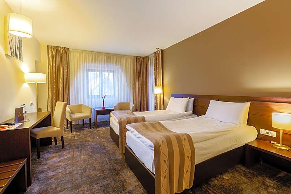 Golden Time Hotel