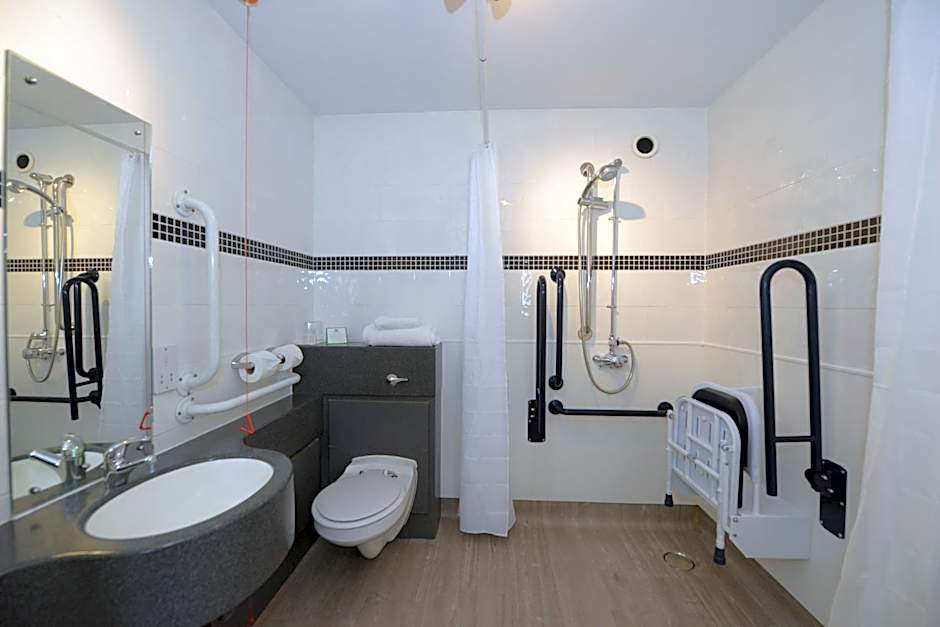 Holiday Inn Wolverhampton - Racecourse By IHG