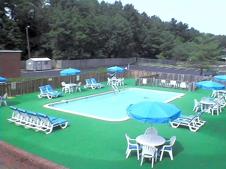 Express Airport Inn