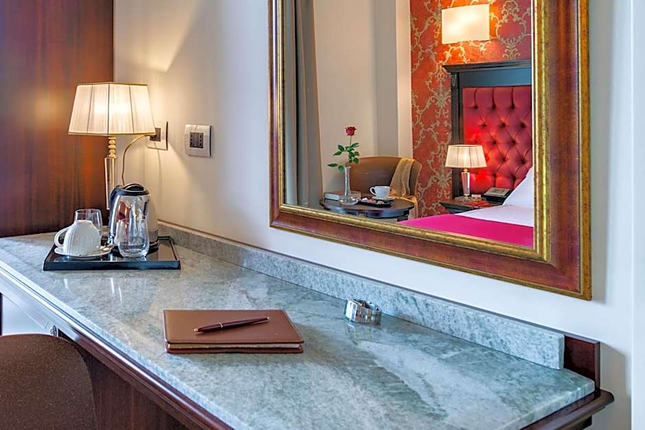 La Paloma Blanca Hotel