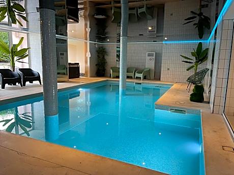 The Originals Boutique, Hotel du Pont Roupt, Mende (Inter-Hotel)