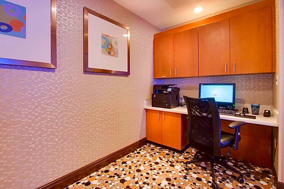 SpringHill Suites by Marriott Orlando Lake Buena Vista South