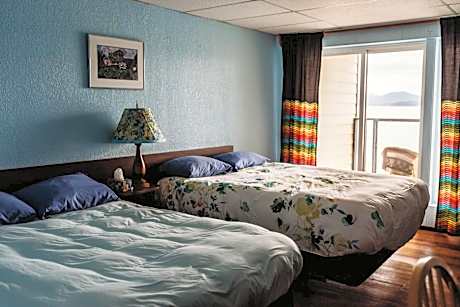 Standard Queen Room with Two Queen Beds