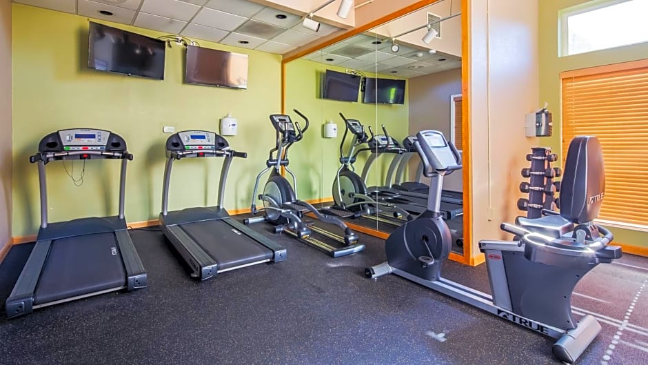 Best Western Plus Mill Creek Inn
