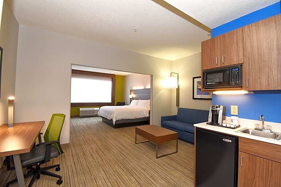 Holiday Inn Express By IHG