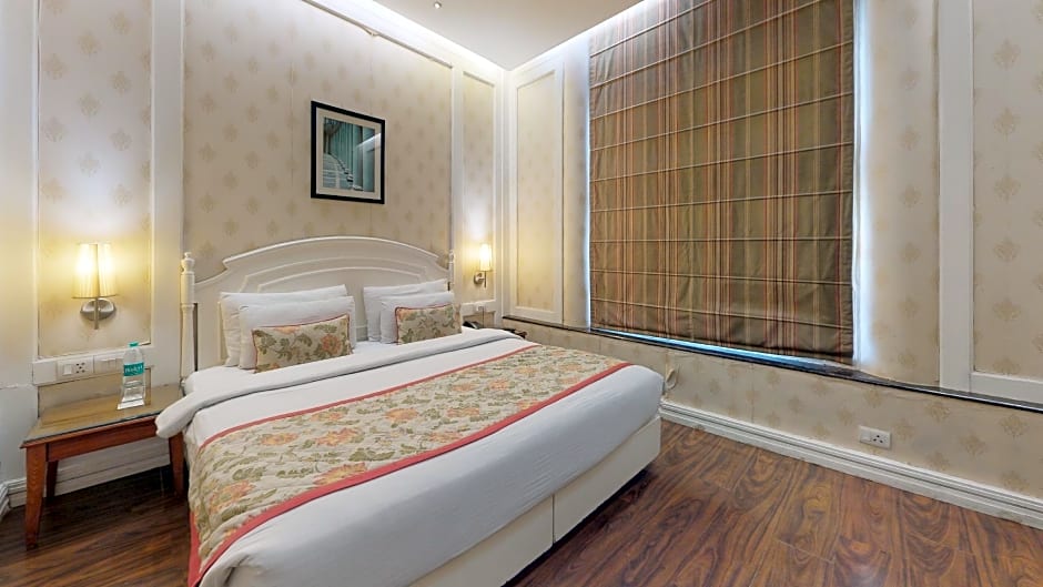 Hotel Bright
