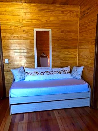 Deluxe Queen Suite