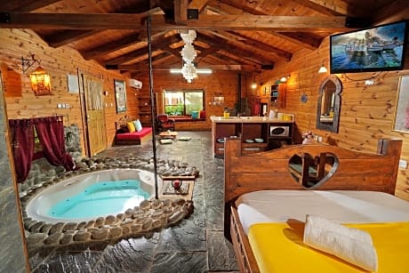 Suite with Private Pool